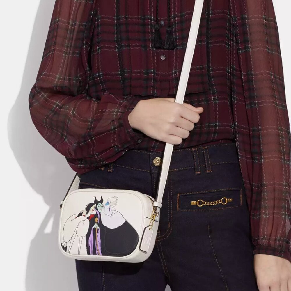 π₯SOLDπ₯ Disney X Coach Mini Jamie Camera Bag Villain CRUELLA URSULA MALEFICENT - Picture 6 of 6
